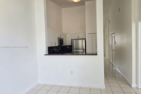 Condo in Homestead, Florida, 3 bedrooms № 1939203 - photo 8