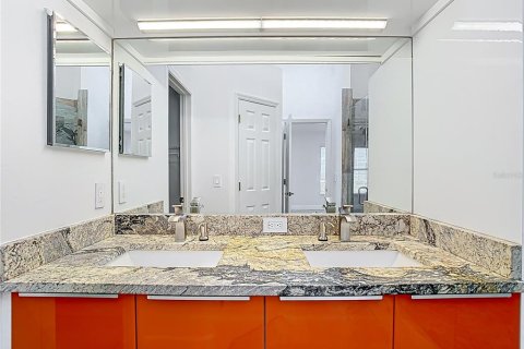 Casa en venta en Winter Springs, Florida, 4 dormitorios, 180.88 m2 № 1680279 - foto 16
