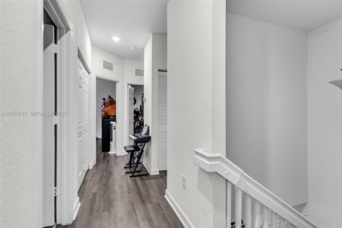 Купить таунхаус в Хомстед, Флорида 3 спальни, 173.73м2, № 2034386 - фото 28