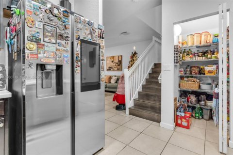 Купить таунхаус в Хомстед, Флорида 3 спальни, 173.73м2, № 2034386 - фото 13