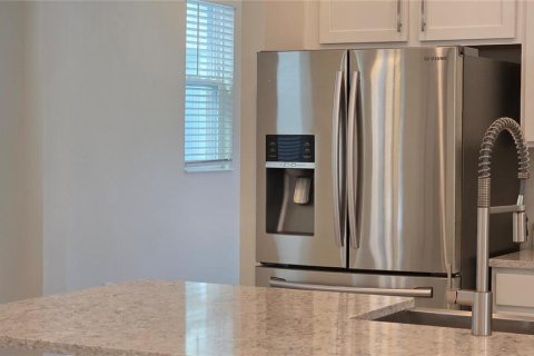 House in Winter Garden, Florida 3 bedrooms, 149.02 sq.m. № 2400388 - photo 26