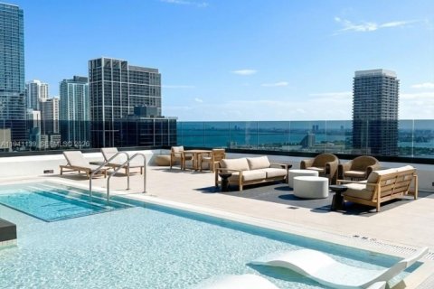 Condo in Miami, Florida, 1 bedroom  № 1997898 - photo 24