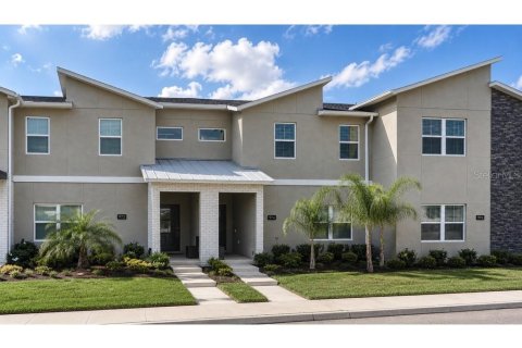 Touwnhouse à Davenport, Floride 4 chambres, 177.81 m2 № 2296409