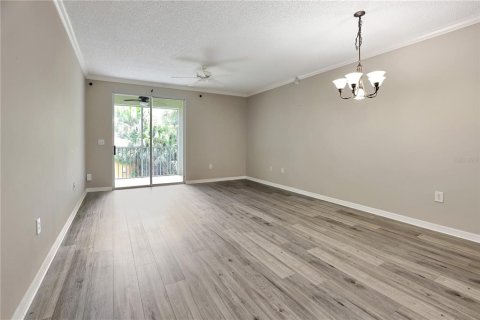 Condo in Sarasota, Florida, 3 bedrooms  № 2389209 - photo 11