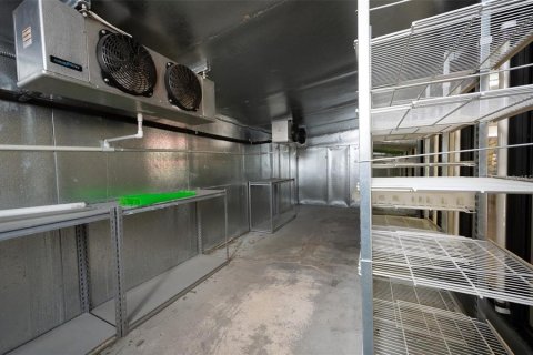 Casa en venta en Gainesville, Florida, 1 dormitorio, 251.11 m2 № 1745118 - foto 6