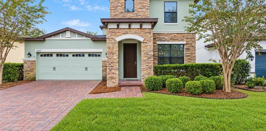 Villa ou maison à Groveland, Floride 4 chambres, 202.43 m2 № 2410456