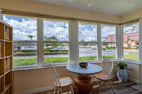 Copropriété à louer à Saint Petersburg, Floride: 1 chambre, 68.56 m2 № 2099339 - photo 7