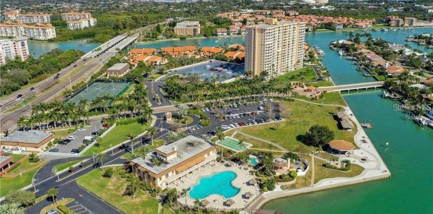 Condo à Saint Petersburg, Floride, 1 chambre  № 2099339