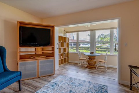 Copropriété à louer à Saint Petersburg, Floride: 1 chambre, 68.56 m2 № 2099339 - photo 13