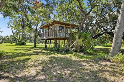 House in Ruskin, Florida 4 bedrooms, 292.83 sq.m. № 1846407 - photo 5