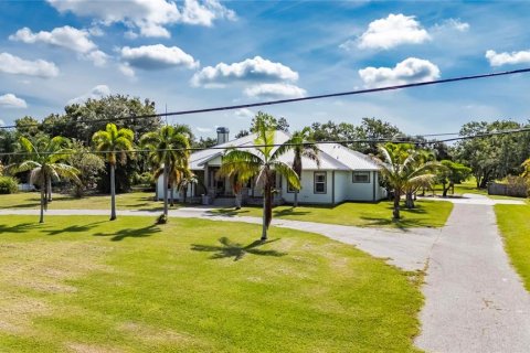 House in Ruskin, Florida 4 bedrooms, 292.83 sq.m. № 1846407 - photo 11