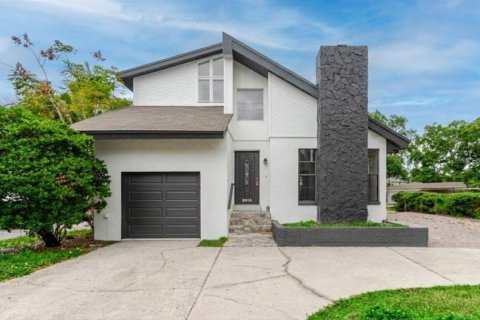 Casa en Tampa, Florida 3 dormitorios, 174.38 m2 № 2370736