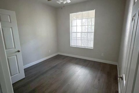 Condo in Orlando, Florida, 2 bedrooms № 2151149 - photo 4