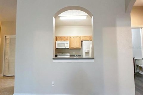 Condo in Orlando, Florida, 2 bedrooms № 2151149 - photo 18