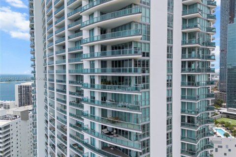 Condo in Miami, Florida, 2 bedrooms № 2172069 - photo 7