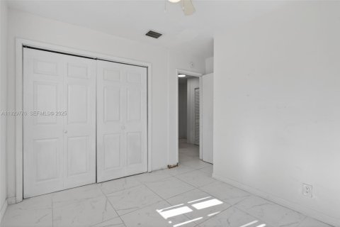 Villa ou maison à vendre à Fort Lauderdale, Floride: 4 chambres, 134.06 m2 № 1988968 - photo 19