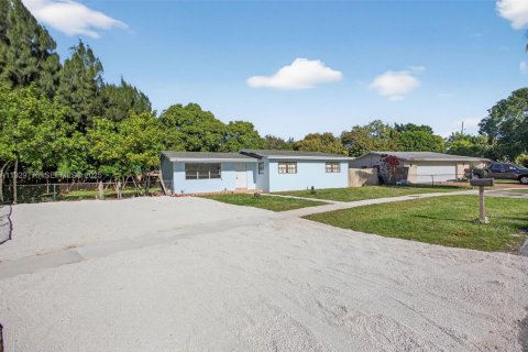 Villa ou maison à vendre à Fort Lauderdale, Floride: 4 chambres, 134.06 m2 № 1988968 - photo 21