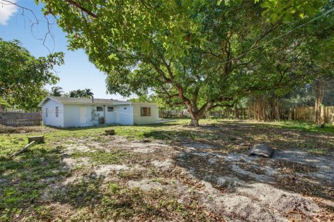 Villa ou maison à vendre à Fort Lauderdale, Floride: 4 chambres, 134.06 m2 № 1988968 - photo 26