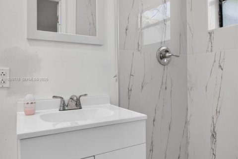 Villa ou maison à vendre à Fort Lauderdale, Floride: 4 chambres, 134.06 m2 № 1988968 - photo 15