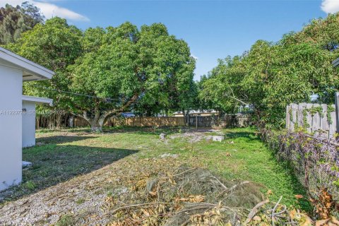 Villa ou maison à vendre à Fort Lauderdale, Floride: 4 chambres, 134.06 m2 № 1988968 - photo 29