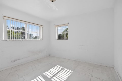 Villa ou maison à vendre à Fort Lauderdale, Floride: 4 chambres, 134.06 m2 № 1988968 - photo 16