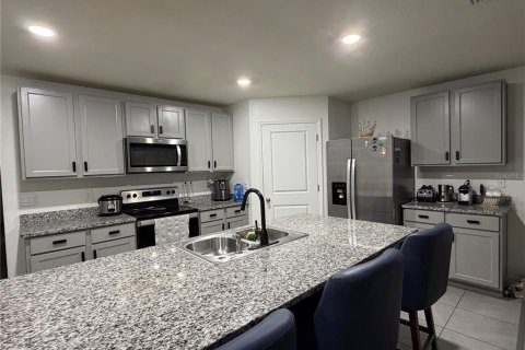 House in Alachua, Florida 4 bedrooms, 164.25 sq.m. № 2205157 - photo 3