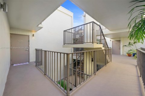 Купить кондоминиум в Авентура, Флорида 3 спальни, 128.21м2, № 2088811 - фото 21