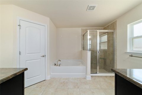 House in Ocala, Florida 4 bedrooms, 216.09 sq.m. № 1603271 - photo 18