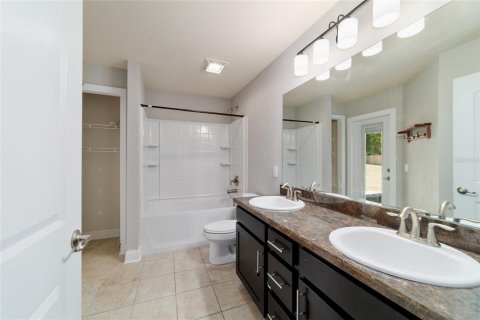 House in Ocala, Florida 4 bedrooms, 216.09 sq.m. № 1603271 - photo 21