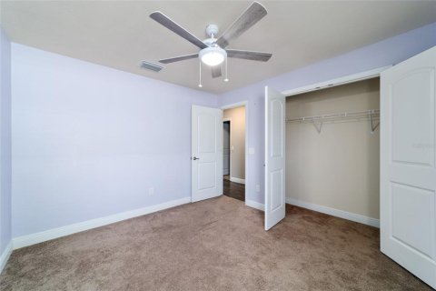 House in Ocala, Florida 4 bedrooms, 216.09 sq.m. № 1603271 - photo 22
