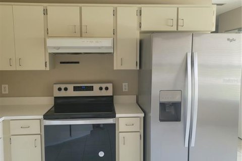 Casa en alquiler en Palm Coast, Florida, 4 dormitorios, 154.59 m2 № 1900900 - foto 7