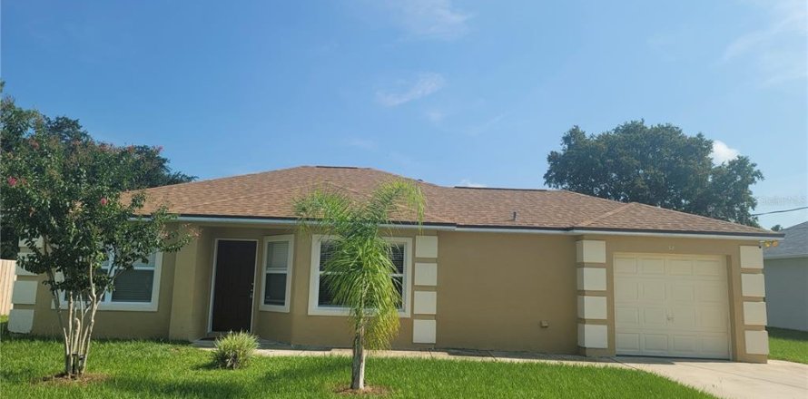 Casa en Palm Coast, Florida 4 dormitorios, 154.59 m2 № 1900900