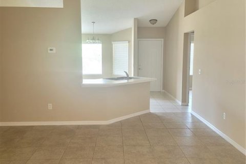 Casa en alquiler en Palm Coast, Florida, 4 dormitorios, 154.59 m2 № 1900900 - foto 9