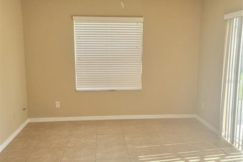 Casa en alquiler en Palm Coast, Florida, 4 dormitorios, 154.59 m2 № 1900900 - foto 10