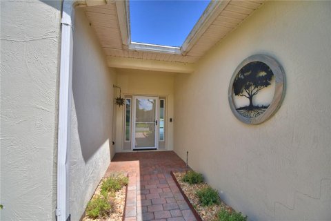 Casa en venta en Lake Wales, Florida, 2 dormitorios, 141.21 m2 № 1780843 - foto 3