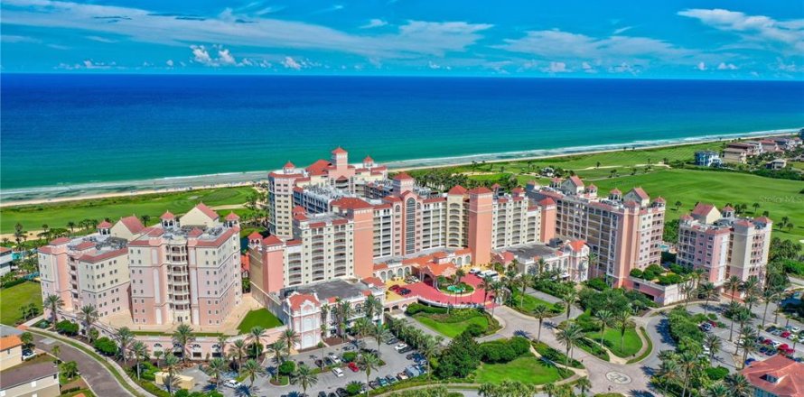 Condominio en Palm Coast, Florida, 1 dormitorio № 2149729