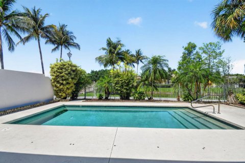 Villa ou maison à vendre à Wellington, Floride: 3 chambres, 185.9 m2 № 2085185 - photo 5