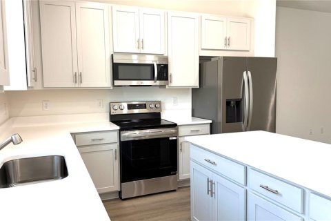Adosado en alquiler en Apopka, Florida, 3 dormitorios, 164.07 m2 № 2095828 - foto 3