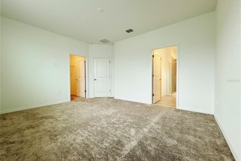 House in Apopka, Florida 4 bedrooms, 188.59 sq.m. № 2267150 - photo 20