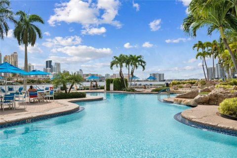 Купить кондоминиум в Авентура, Флорида 1 спальня, 100.61м2, № 2048513 - фото 18