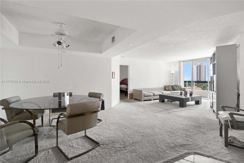 Купить кондоминиум в Авентура, Флорида 1 спальня, 100.61м2, № 2048513 - фото 8