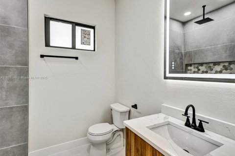 Villa ou maison à vendre à Lehigh Acres, Floride: 3 chambres, 165.64 m2 № 1983193 - photo 16