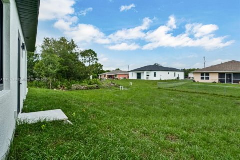 Villa ou maison à vendre à Lehigh Acres, Floride: 3 chambres, 165.64 m2 № 1983193 - photo 30