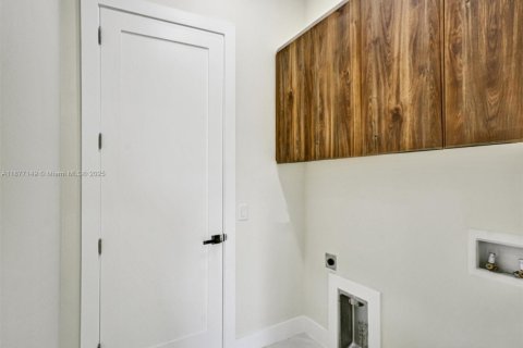 Villa ou maison à vendre à Lehigh Acres, Floride: 3 chambres, 165.64 m2 № 1983193 - photo 14