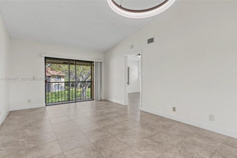 Condominio en alquiler en Boca Raton, Florida, 2 dormitorios, 88.26 m2 № 2026326 - foto 13