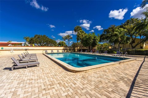 Condominio en alquiler en Boca Raton, Florida, 2 dormitorios, 88.26 m2 № 2026326 - foto 12