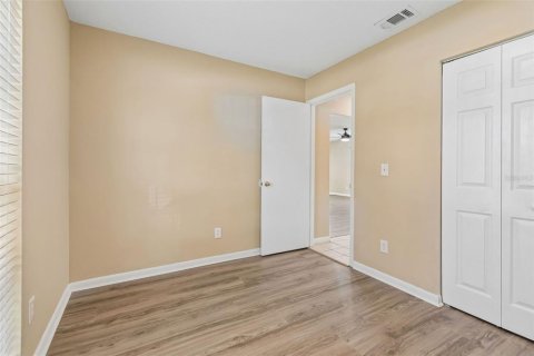 Villa ou maison à vendre à Tampa, Floride: 3 chambres, 115.57 m2 № 2290492 - photo 21