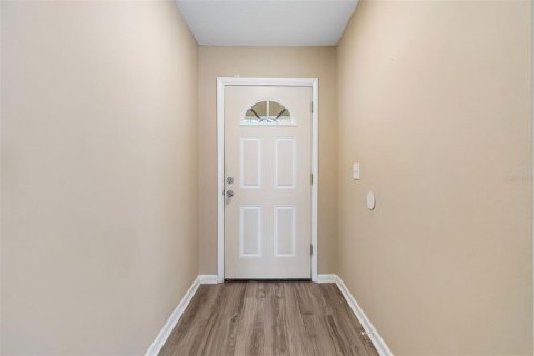 Villa ou maison à vendre à Tampa, Floride: 3 chambres, 115.57 m2 № 2290492 - photo 6