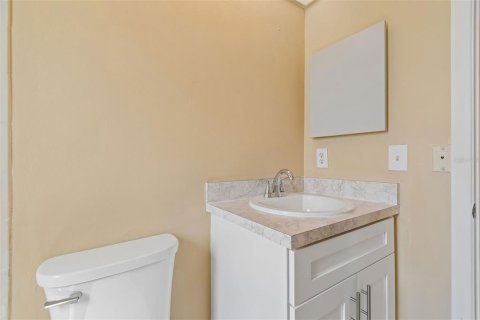 Villa ou maison à vendre à Tampa, Floride: 3 chambres, 115.57 m2 № 2290492 - photo 23