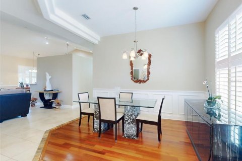 House in New Smyrna Beach, Florida 4 bedrooms, 215.72 sq.m. № 1613126 - photo 8